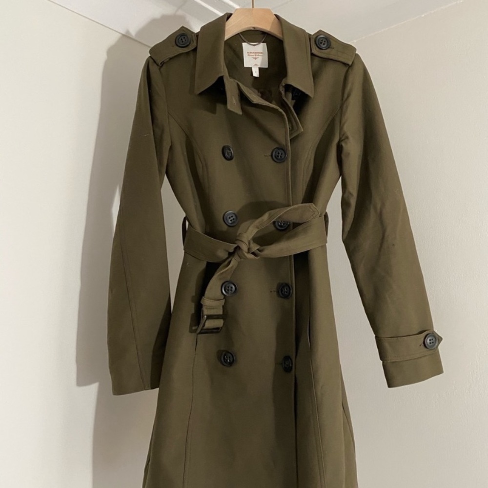 Classic Olive Green Trench Coat - Women's Double-Breasted Belted Trench